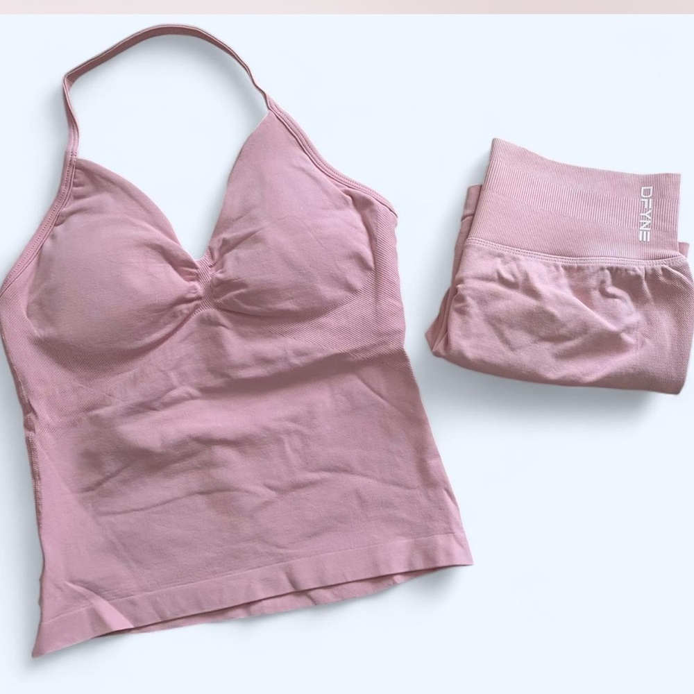 DFYNE Pink Women's Shorts